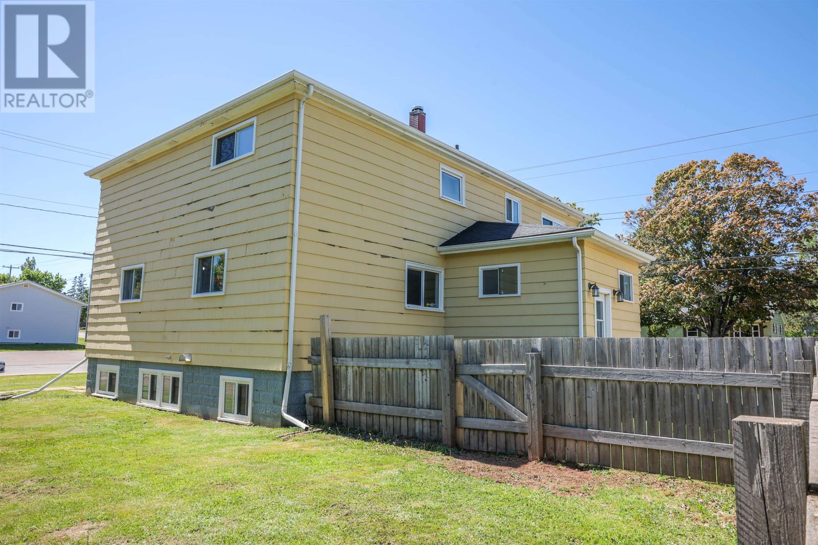 72,74,76 Parkview Drive, Charlottetown, Prince Edward Island  C1A 2E2 - Photo 32 - 202614057