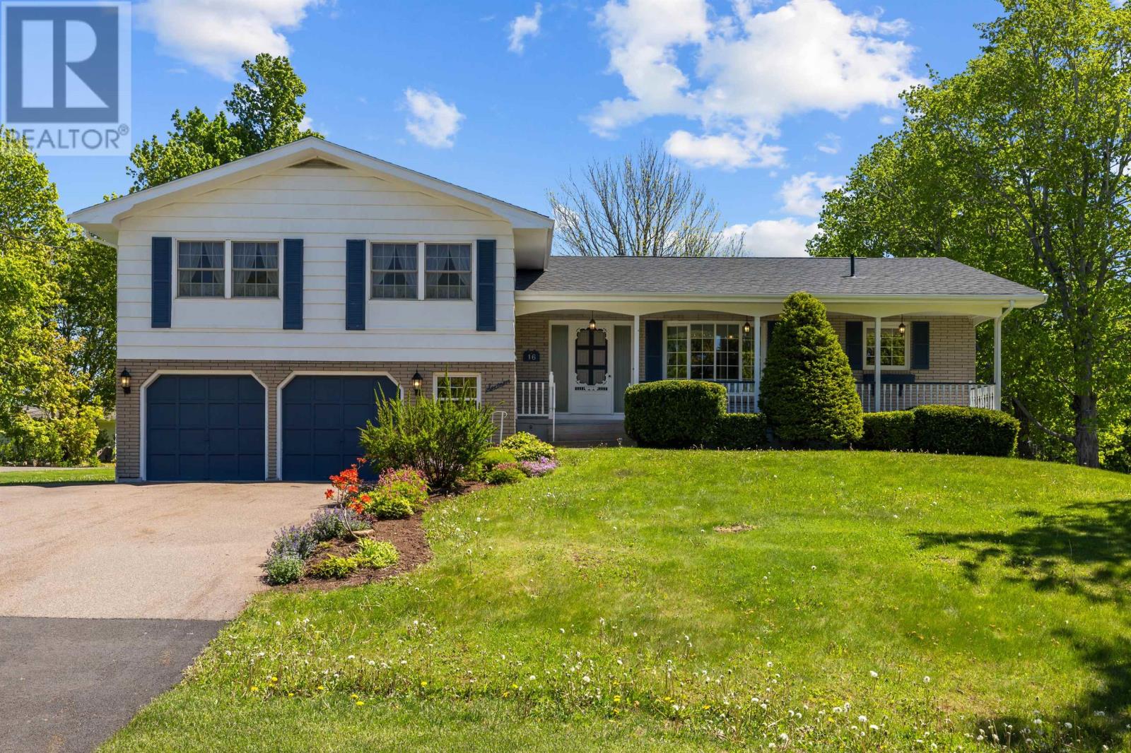 16 Montgomery Drive, Charlottetown, Prince Edward Island  C1A 6W2 - Photo 1 - 202614117