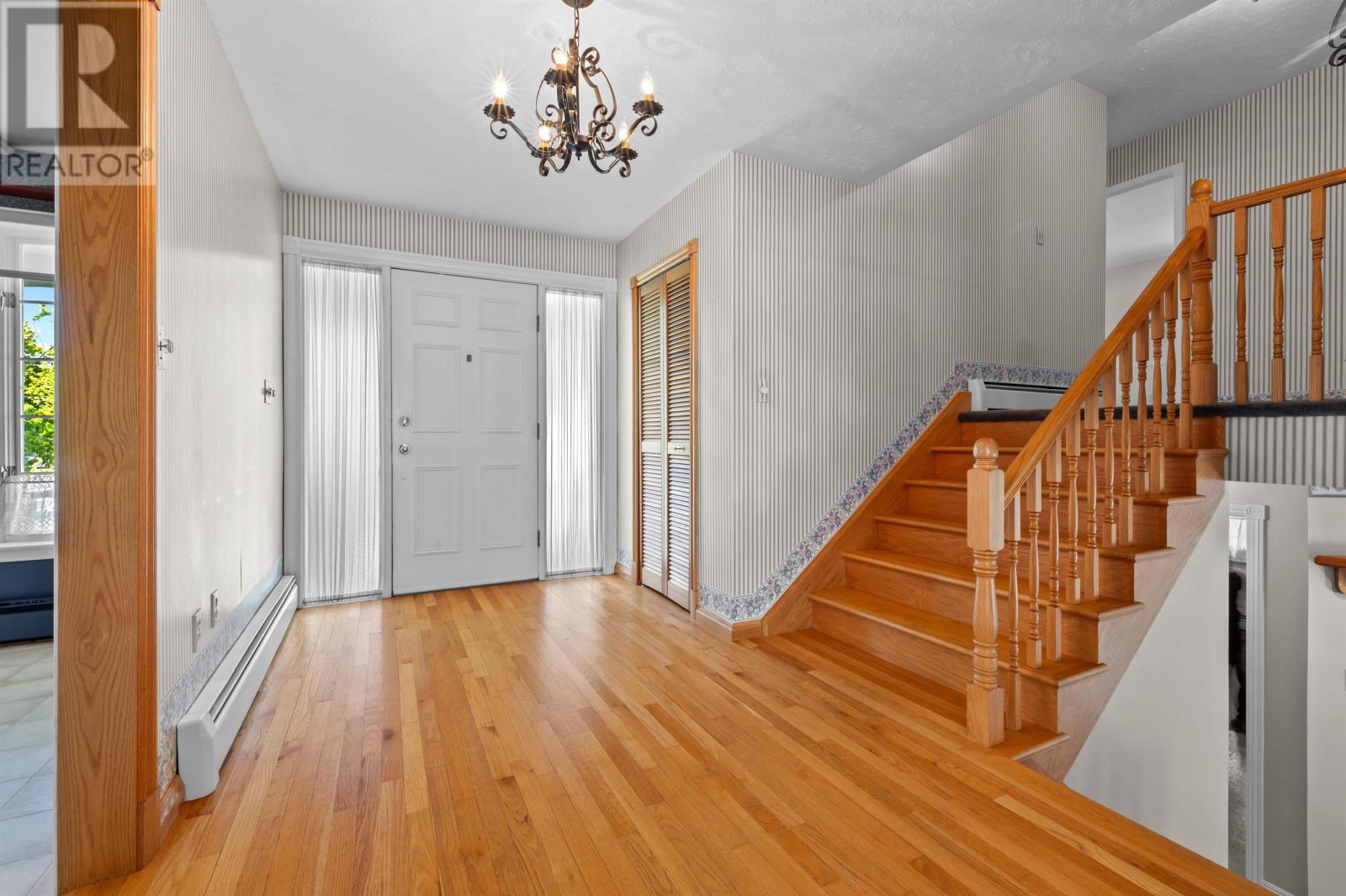 16 Montgomery Drive, Charlottetown, Prince Edward Island  C1A 6W2 - Photo 4 - 202614117