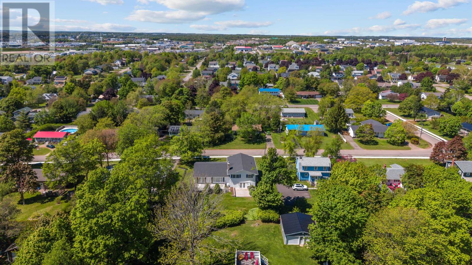 16 Montgomery Drive, Charlottetown, Prince Edward Island  C1A 6W2 - Photo 44 - 202614117