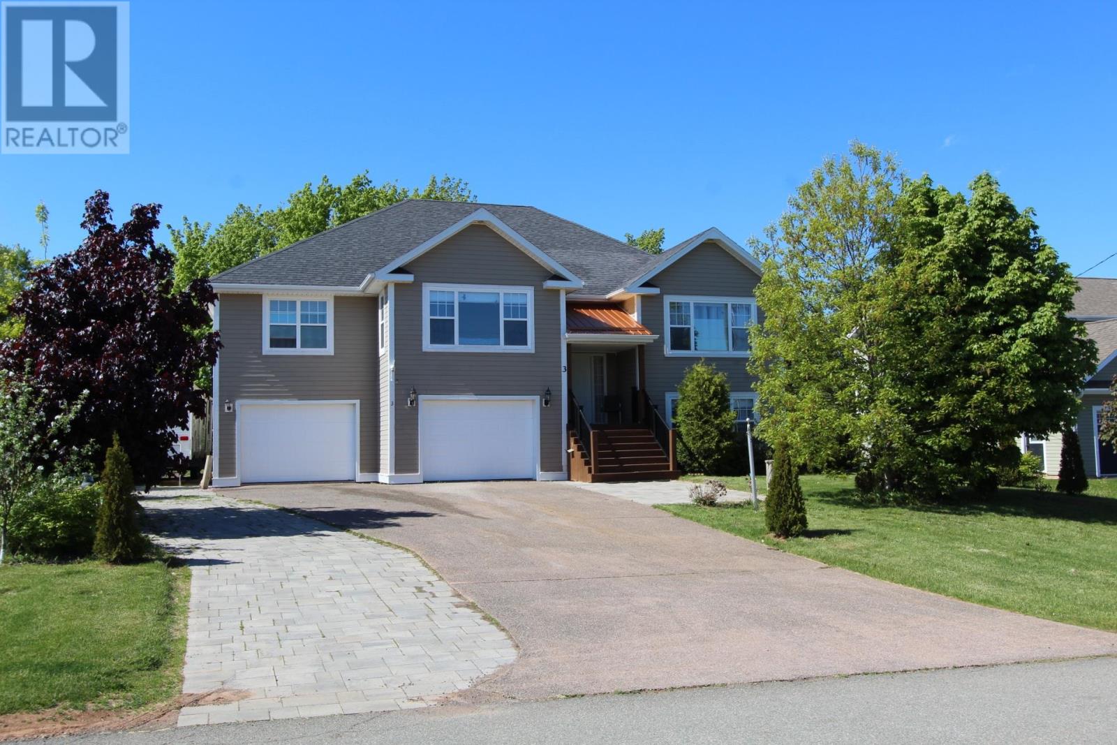 3 Somerset Place, Stratford, Prince Edward Island  C1B 0A9 - Photo 1 - 202614224