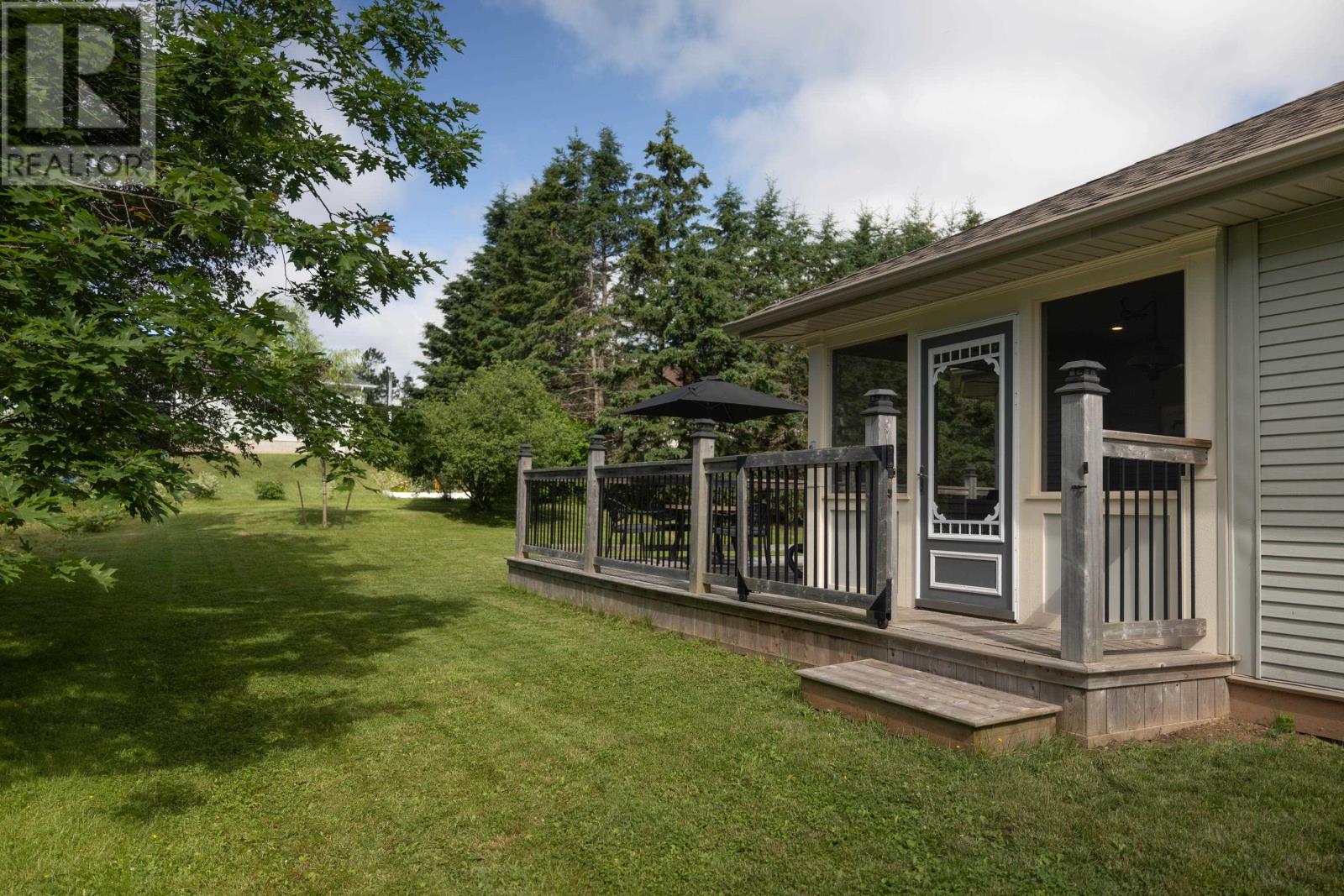 77 Parkside Drive, Charlottetown, Prince Edward Island  C1E 1M8 - Photo 4 - 202614232