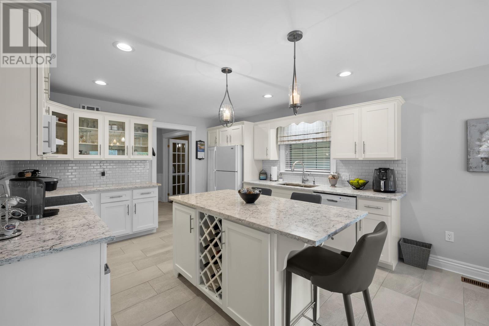 77 Parkside Drive, Charlottetown, Prince Edward Island  C1E 1M8 - Photo 9 - 202614232