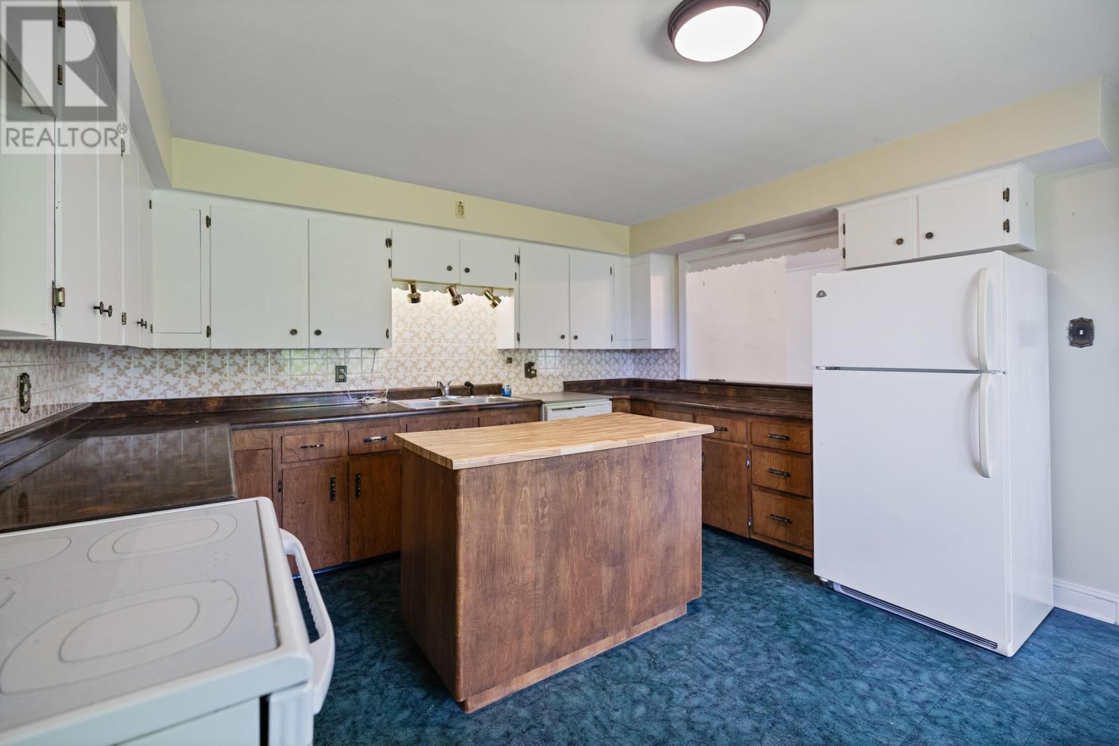800 Main Street, Cornwall, Prince Edward Island  C0H 1H0 - Photo 10 - 202614242