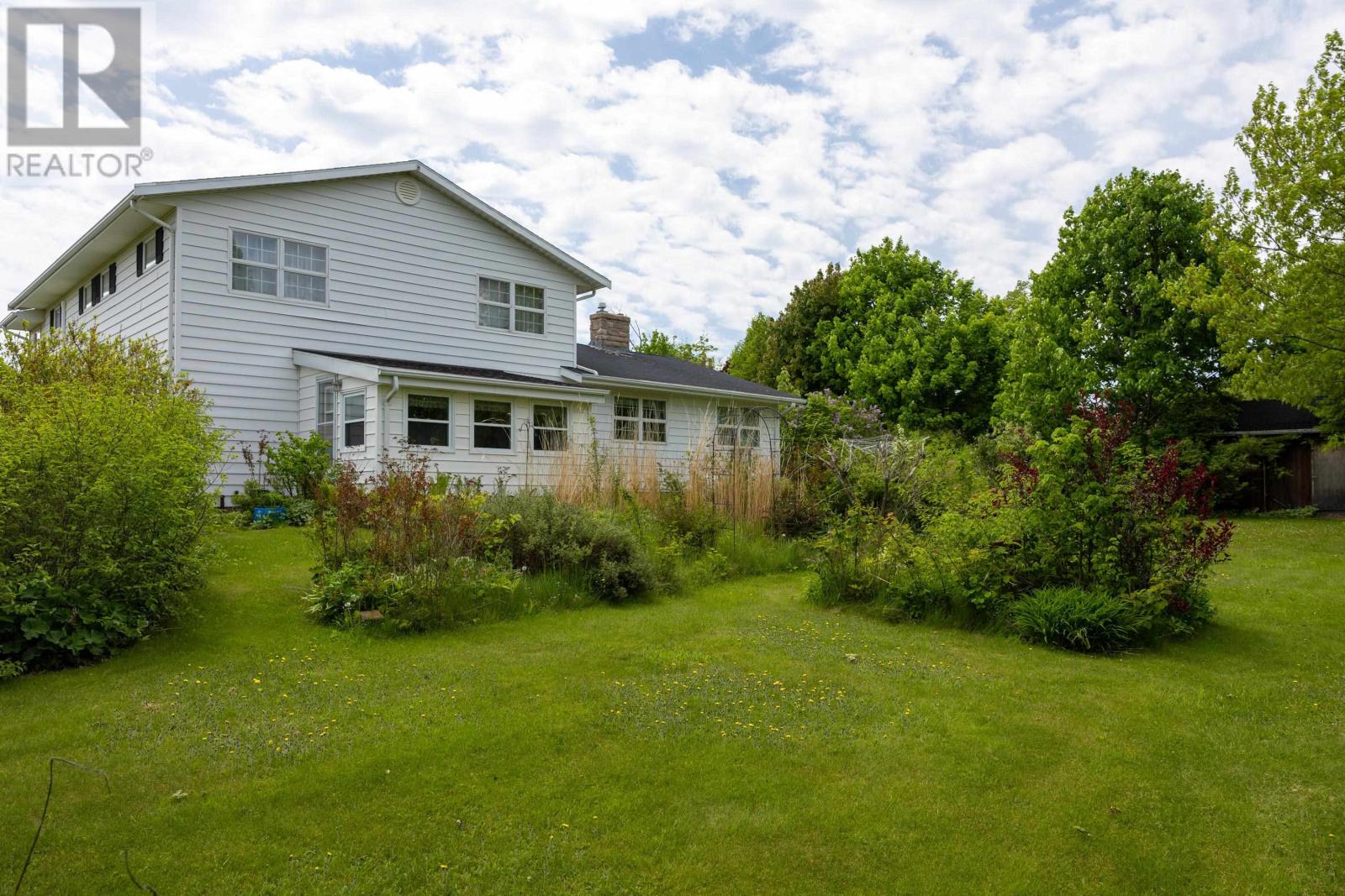 800 Main Street, Cornwall, Prince Edward Island  C0H 1H0 - Photo 40 - 202614242