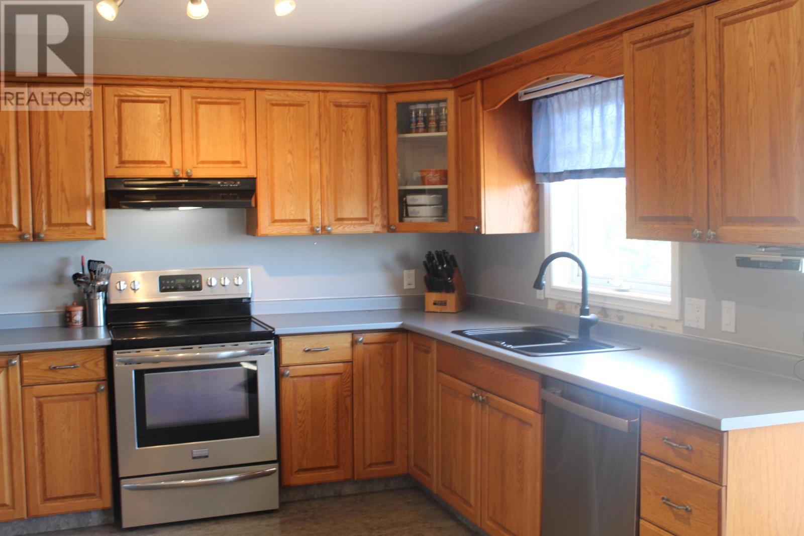 97 Macadam Road, West St. Peters, Prince Edward Island  C0A 1T0 - Photo 6 - 202614303