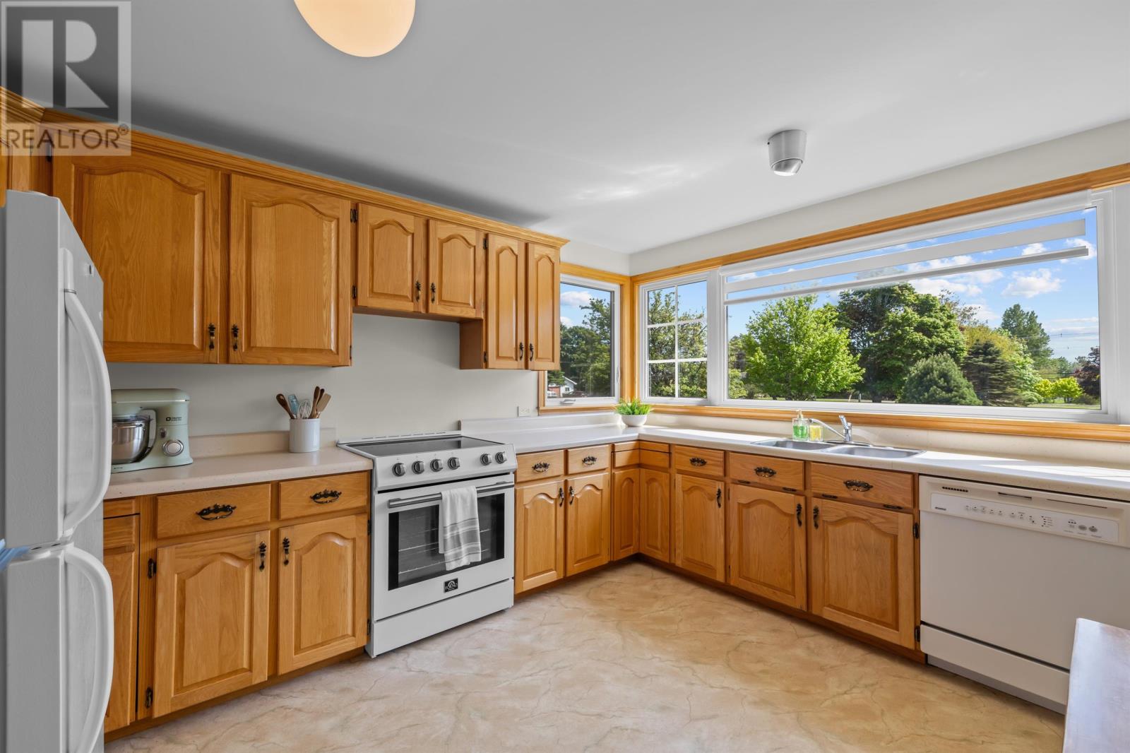 30 Birchwood Heights, Summerside, Prince Edward Island  C1N 4C3 - Photo 10 - 202614369