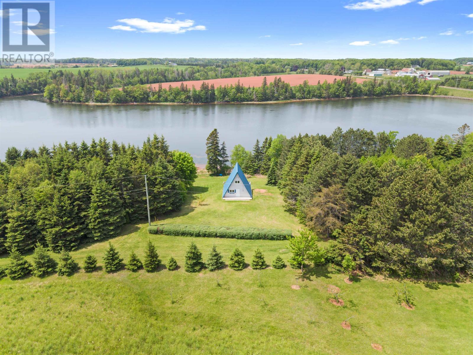 183 Cottage View Drive, Montrose, Prince Edward Island  C0B 1B0 - Photo 1 - 202614387