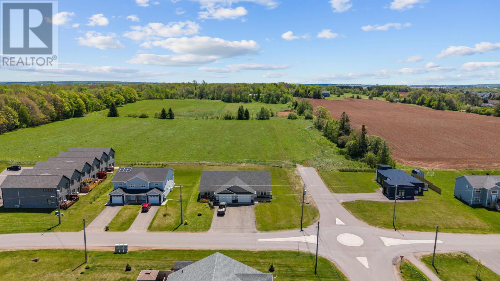 2 Harold Court, Cornwall, Prince Edward Island  C0A 1H3 - Photo 47 - 202614412