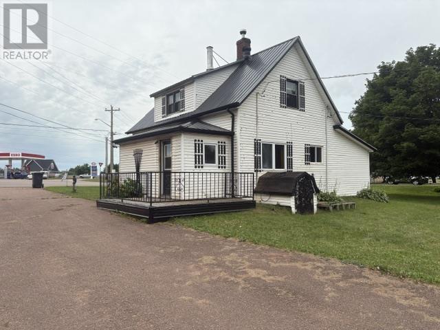 970 Dock Road, Elmsdale, Prince Edward Island  C0B 1K0 - Photo 4 - 202614447