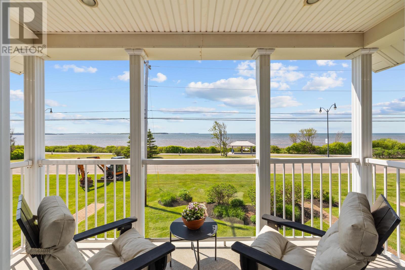 394 Mackenzie Drive, Summerside, Prince Edward Island  C1N 4J8 - Photo 3 - 202614452