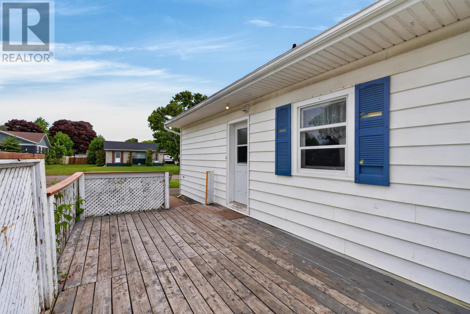 304 Granville Street, Summerside, Prince Edward Island  C1N 3B2 - Photo 13 - 202614475