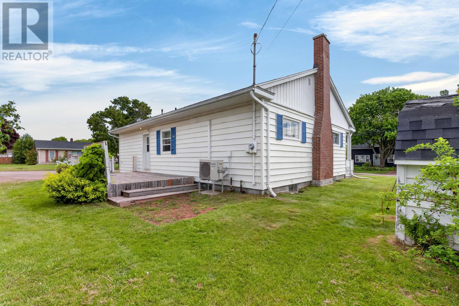 304 Granville Street, Summerside, Prince Edward Island  C1N 3B2 - Photo 14 - 202614475
