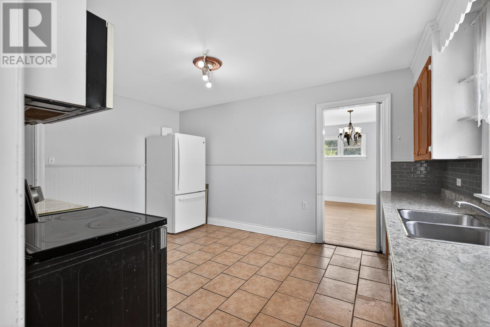 304 Granville Street, Summerside, Prince Edward Island  C1N 3B2 - Photo 29 - 202614475