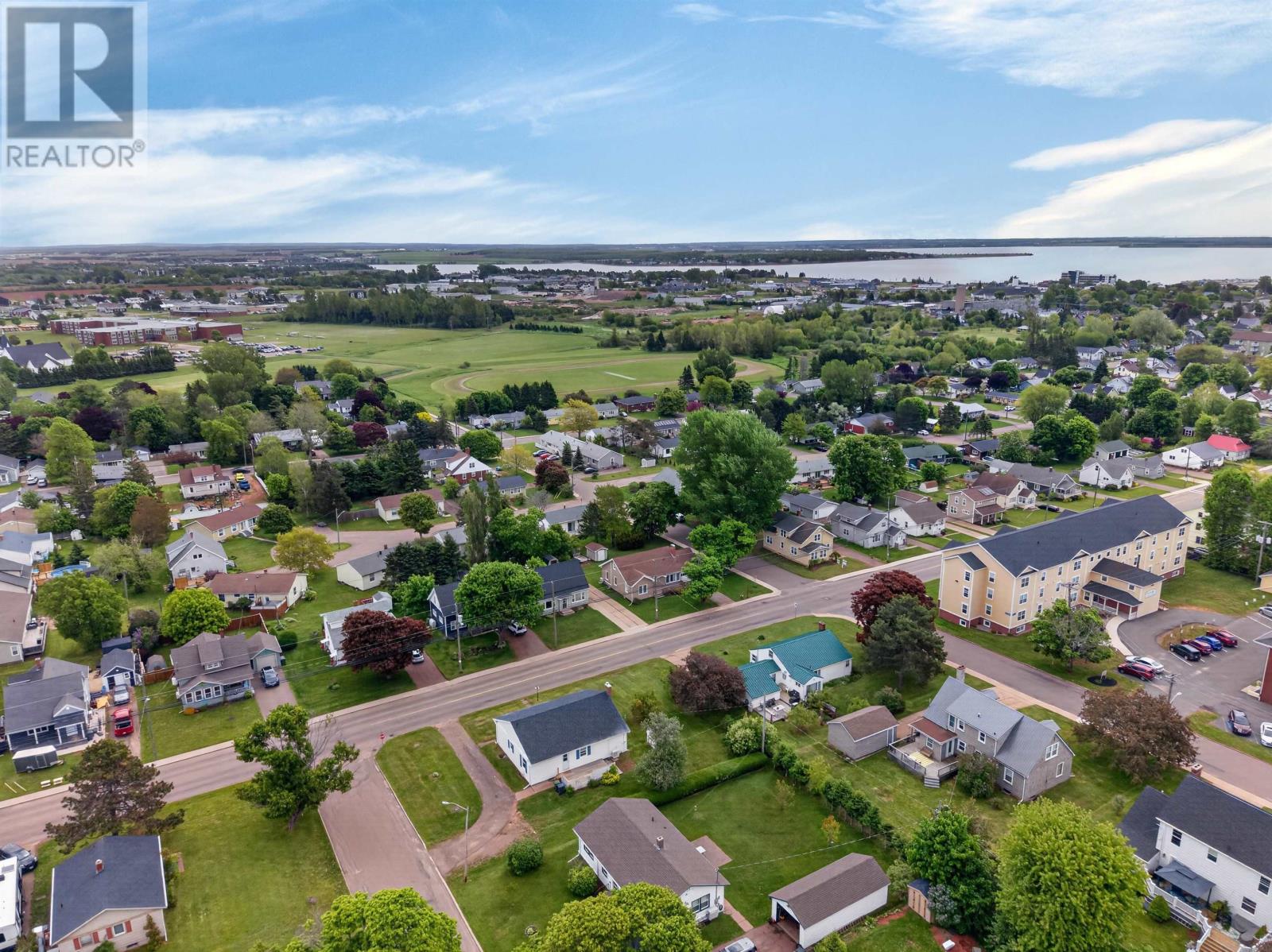 304 Granville Street, Summerside, Prince Edward Island  C1N 3B2 - Photo 3 - 202614475