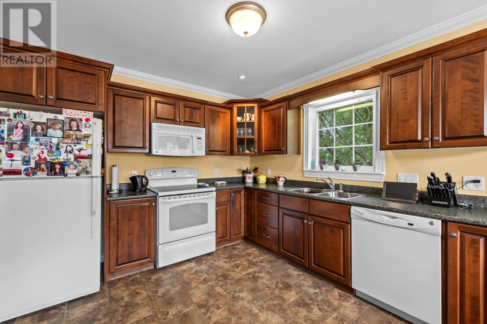 2b 6 Harley Street, Charlottetown, Prince Edward Island  C1A 5T8 - Photo 6 - 202614511