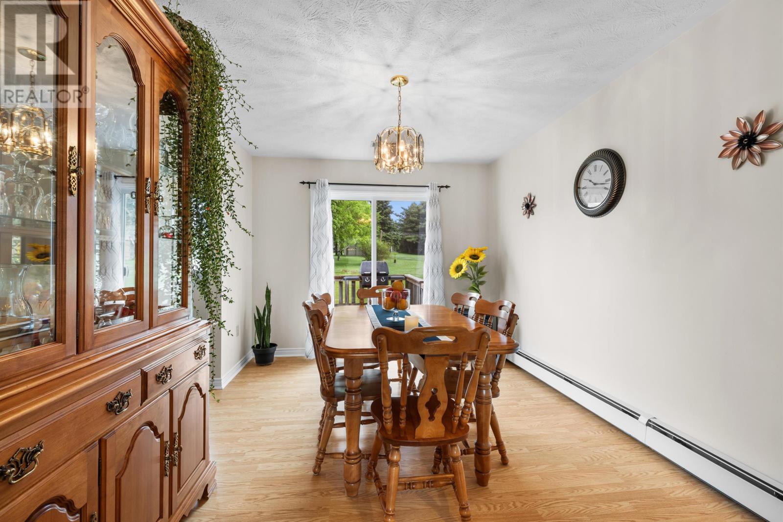 8 Oakland Drive, Charlottetown, Prince Edward Island  C1C 1P3 - Photo 13 - 202614680