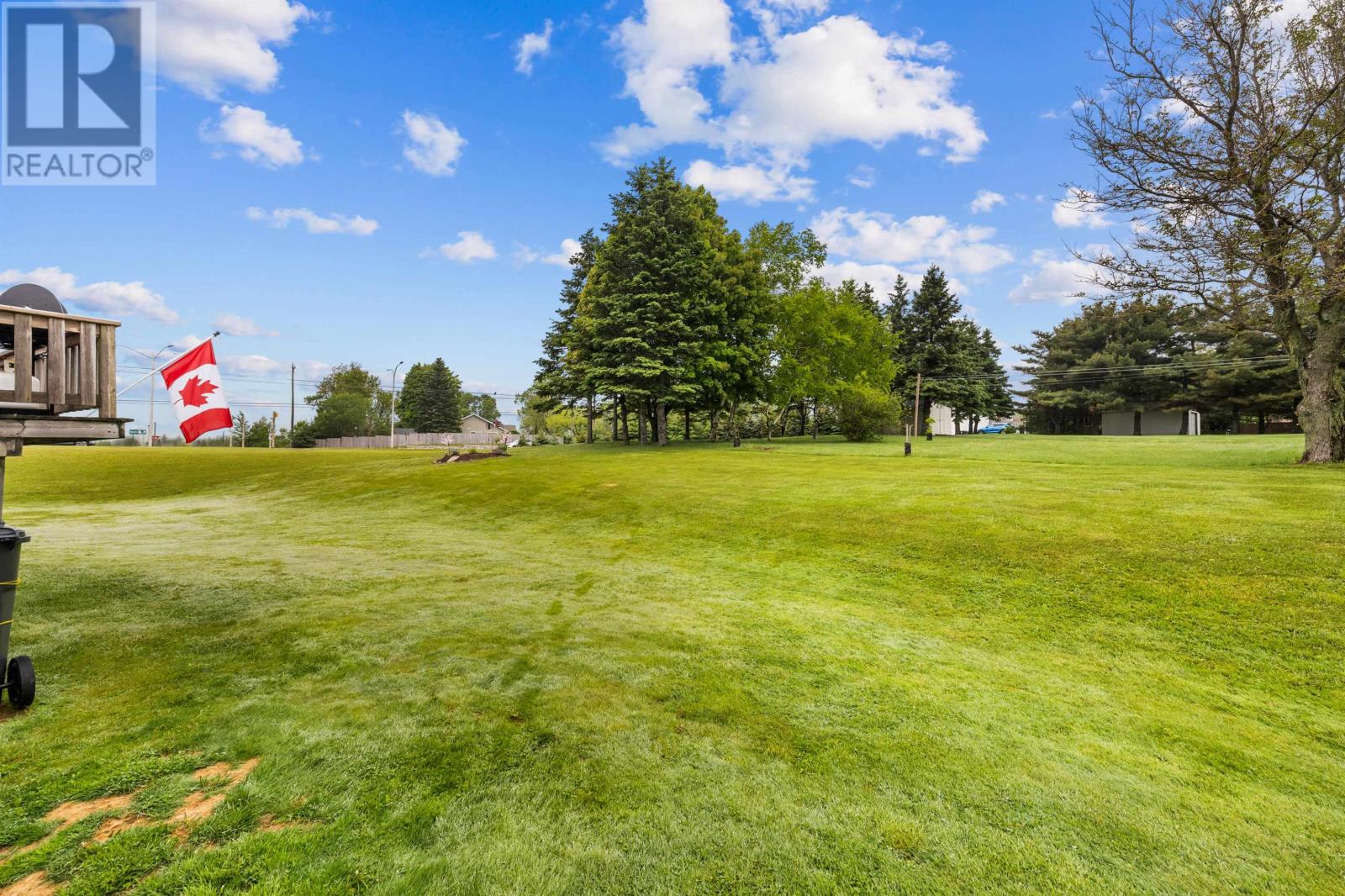 8 Oakland Drive, Charlottetown, Prince Edward Island  C1C 1P3 - Photo 36 - 202614680