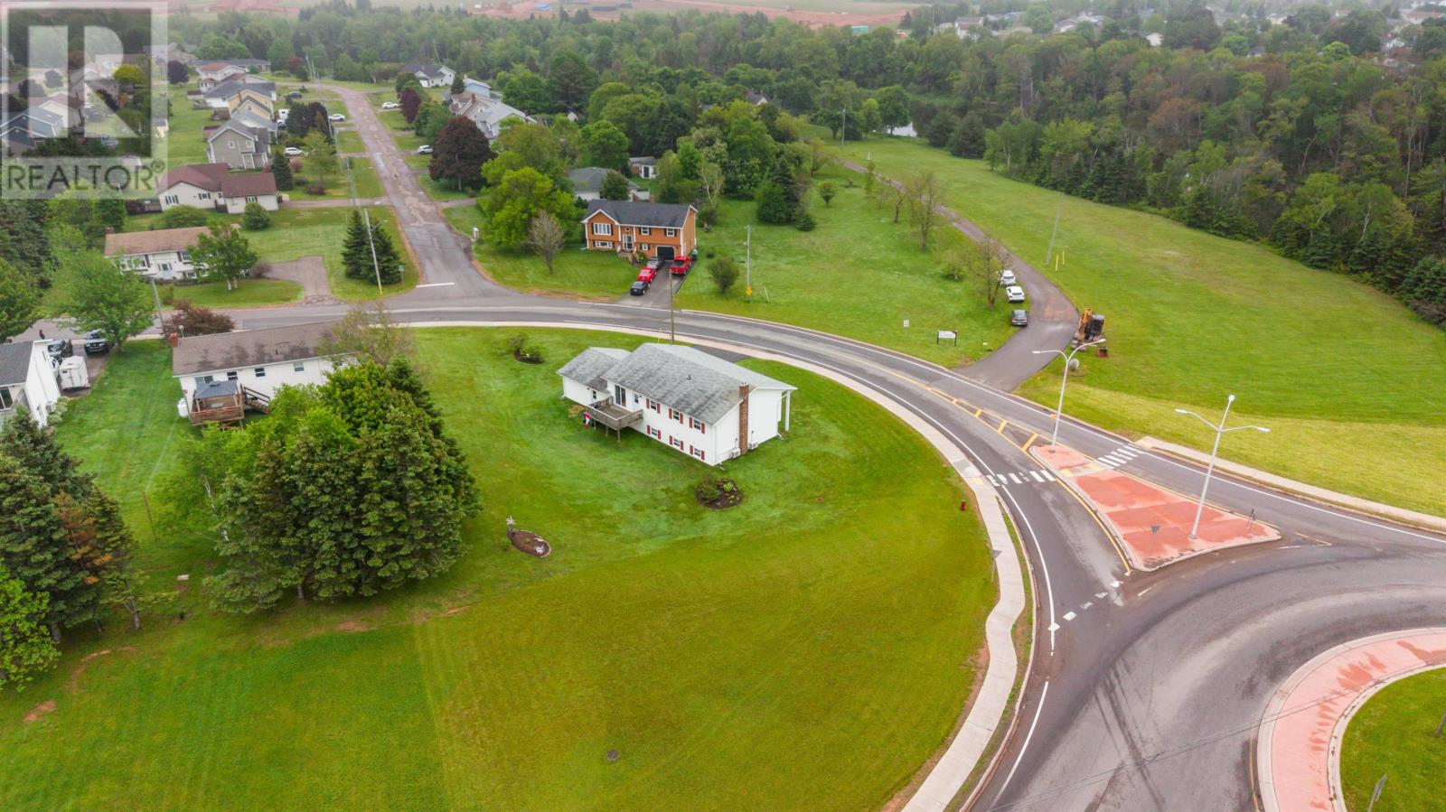 8 Oakland Drive, Charlottetown, Prince Edward Island  C1C 1P3 - Photo 41 - 202614680