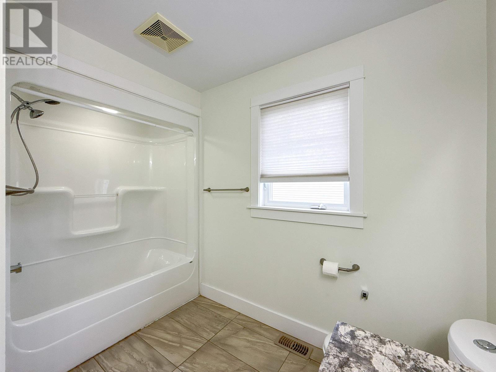 23 Devonshire Street, West Royalty, Prince Edward Island  C1E 0E7 - Photo 15 - 202614729