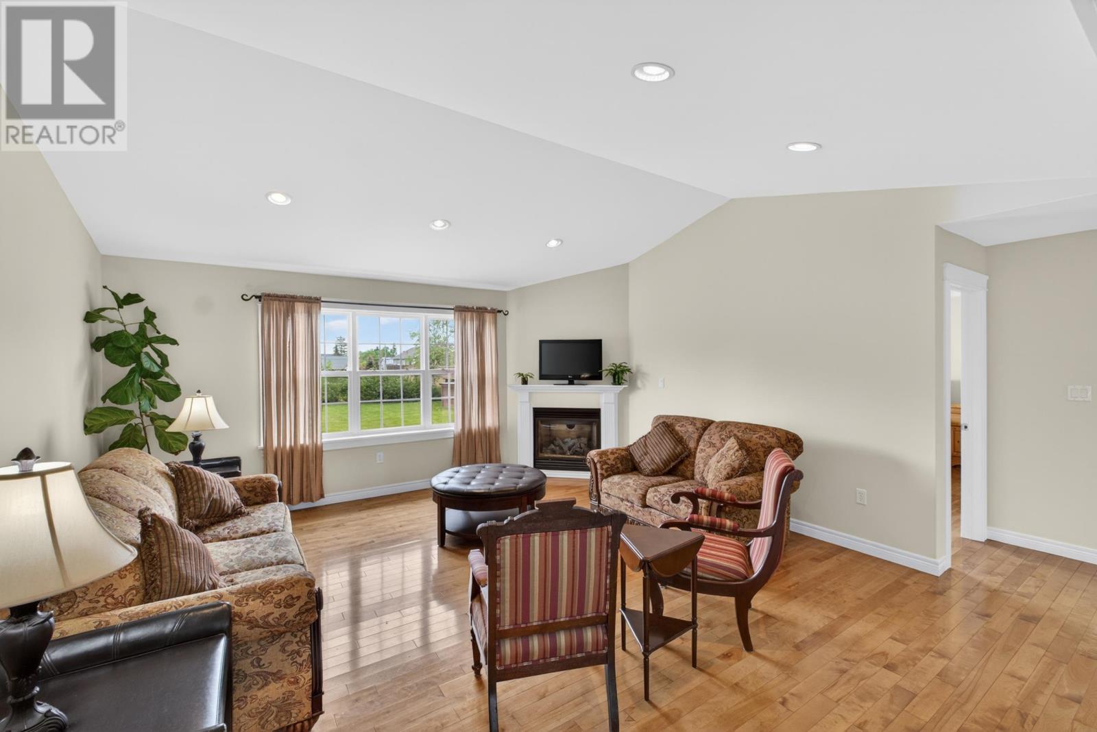 99 Parricus Mead Drive, West Royalty, Prince Edward Island  C1E 2H3 - Photo 13 - 202614731