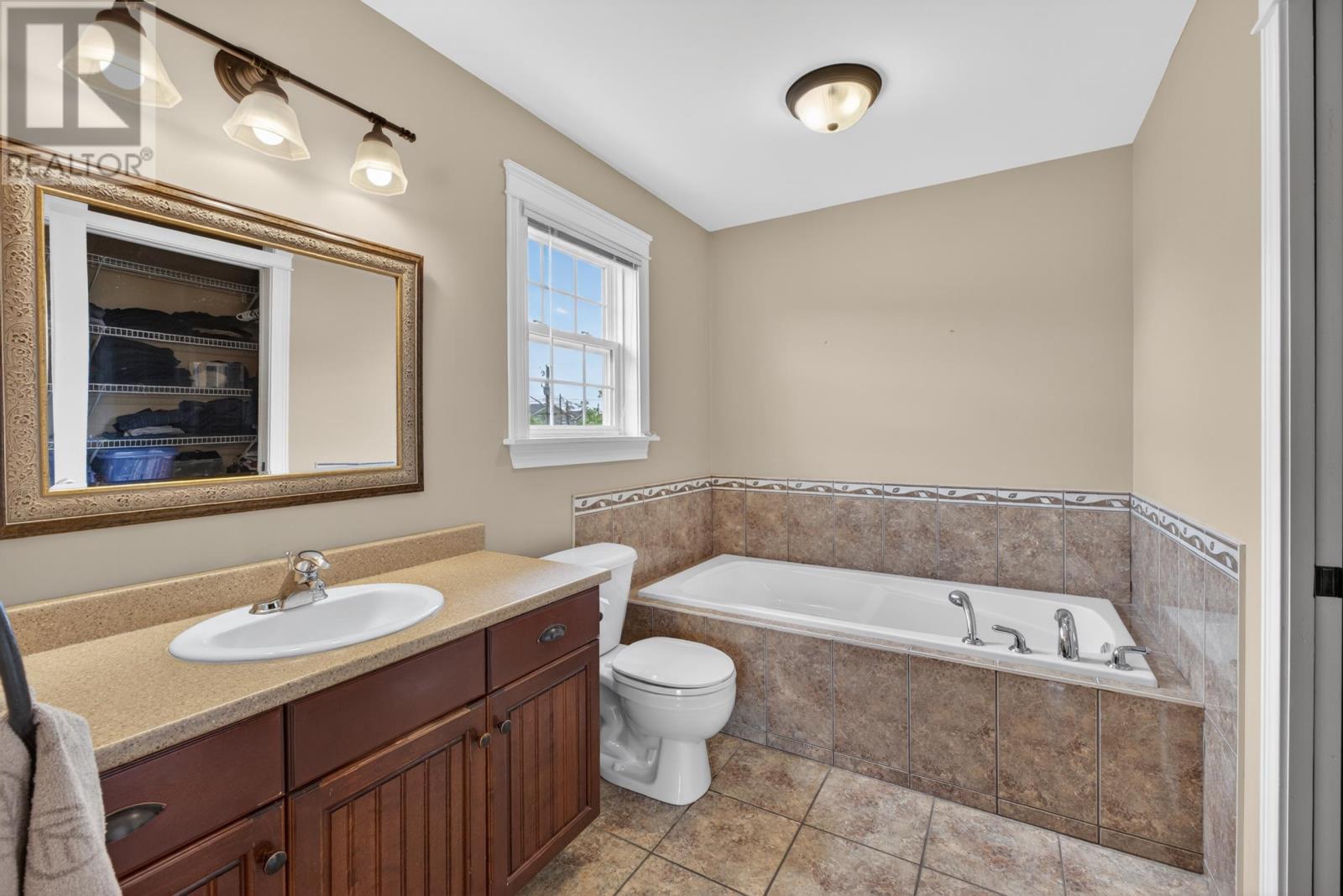 99 Parricus Mead Drive, West Royalty, Prince Edward Island  C1E 2H3 - Photo 18 - 202614731