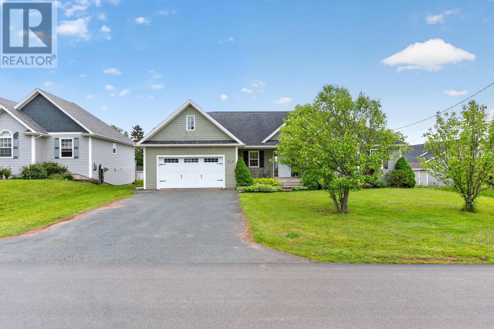 99 Parricus Mead Drive, West Royalty, Prince Edward Island  C1E 2H3 - Photo 5 - 202614731