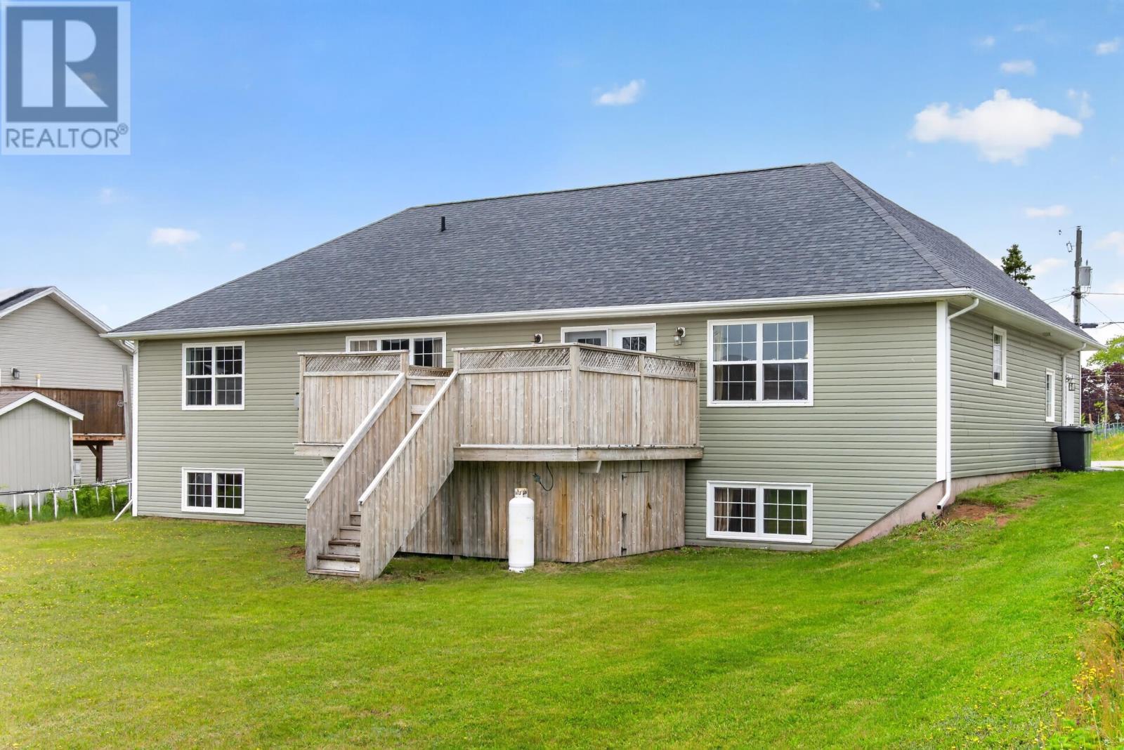 99 Parricus Mead Drive, West Royalty, Prince Edward Island  C1E 2H3 - Photo 7 - 202614731