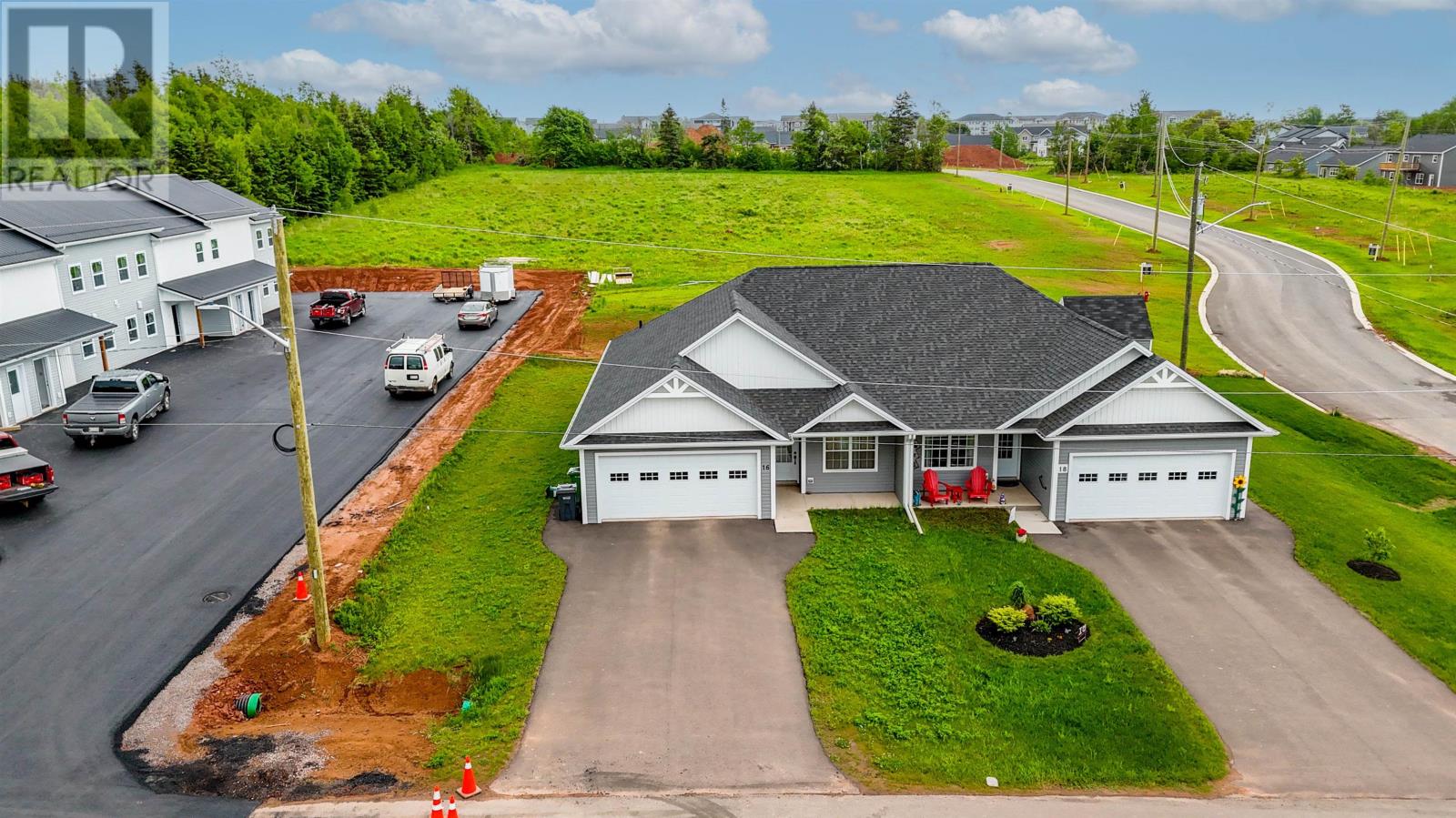 16 Swallow Drive, Stratford, Prince Edward Island  C1B 4N2 - Photo 2 - 202614755