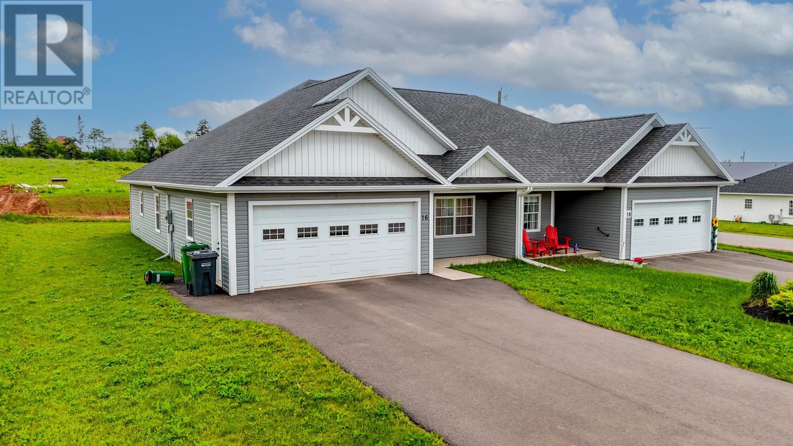 16 Swallow Drive, Stratford, Prince Edward Island  C1B 4N2 - Photo 4 - 202614755