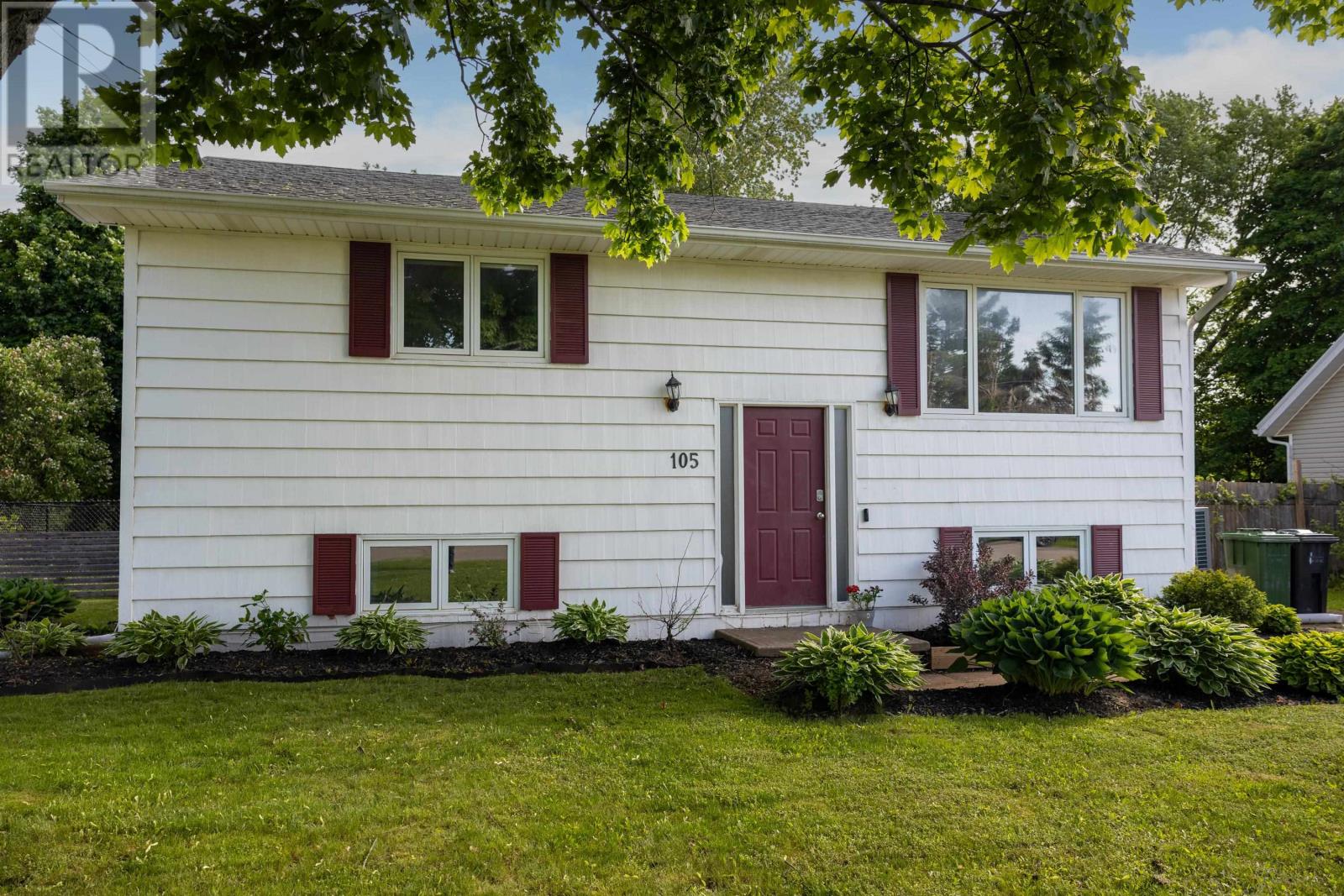 105 Glenafton Drive, Charlottetown, Prince Edward Island  C1A 7A8 - Photo 3 - 202614828