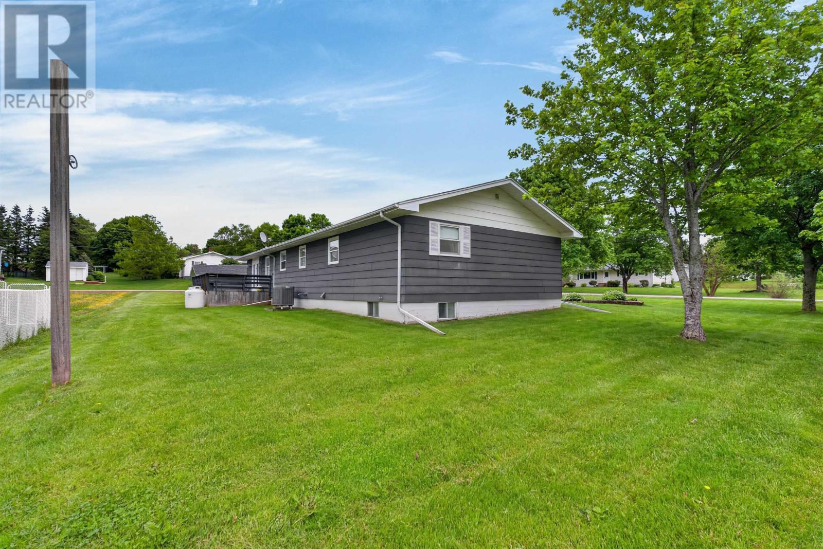 13 Avonlea Drive, Charlottetown, Prince Edward Island  C1C 1C8 - Photo 26 - 202614879