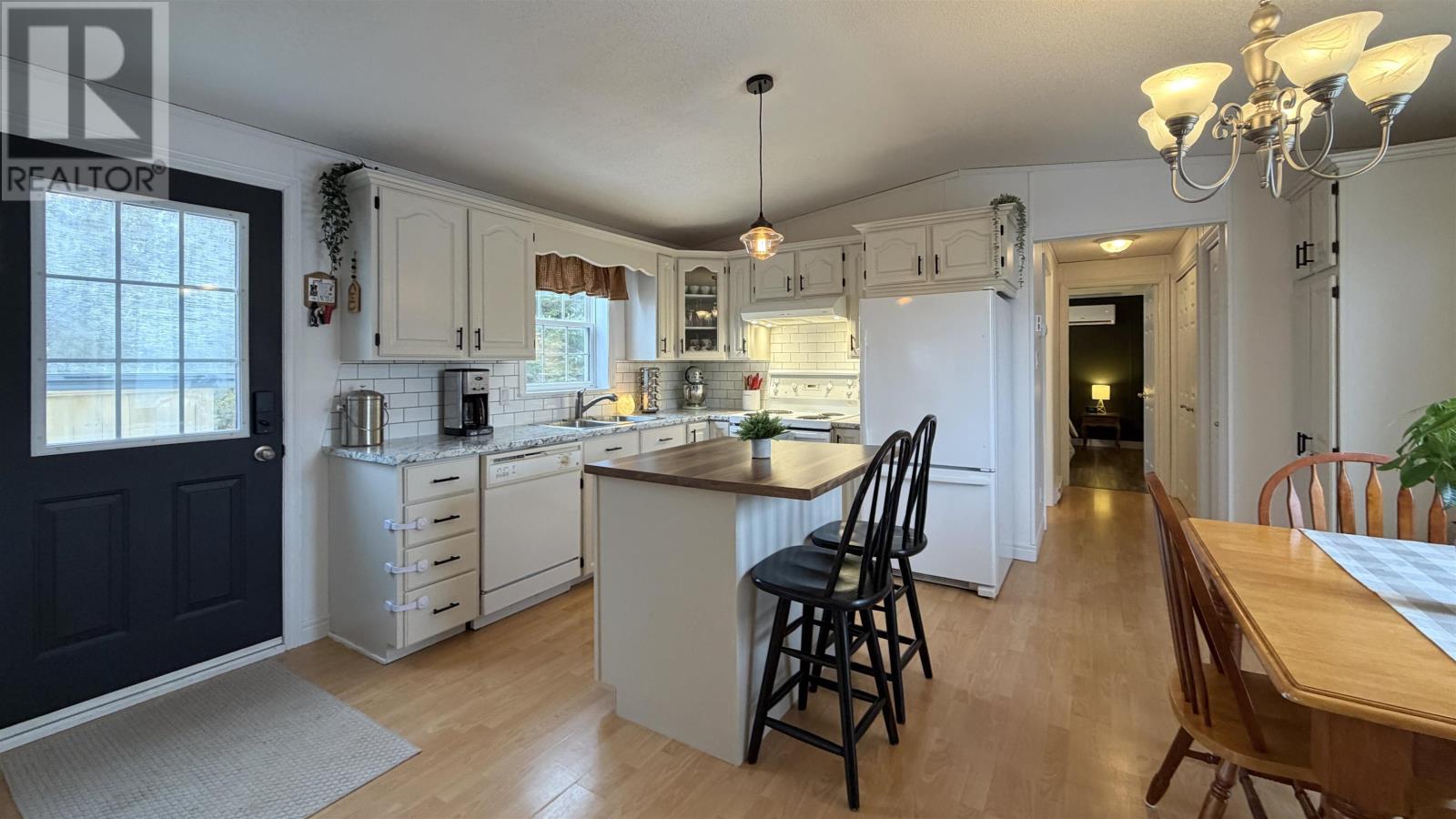 62 Jillian Street, Summerside, Prince Edward Island  C1N 6S6 - Photo 16 - 202614889