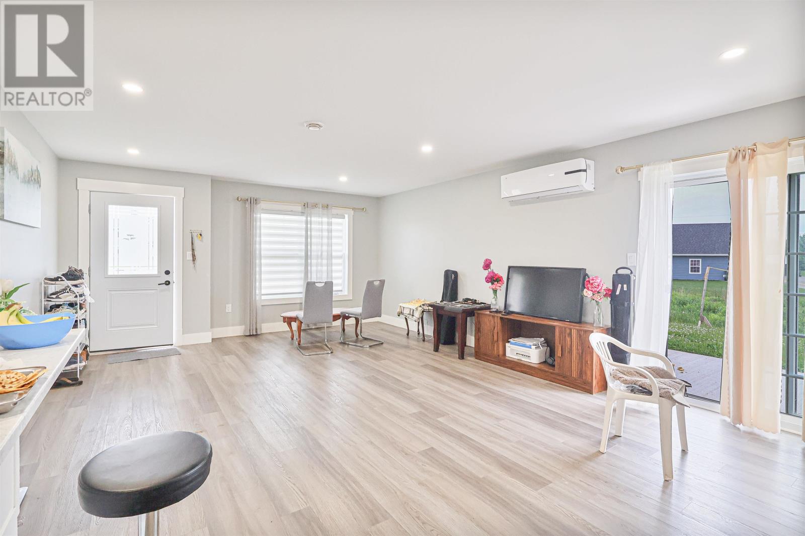 47-51 Smallwood Terrace, Stratford, Prince Edward Island  C1B 4L9 - Photo 6 - 202614969