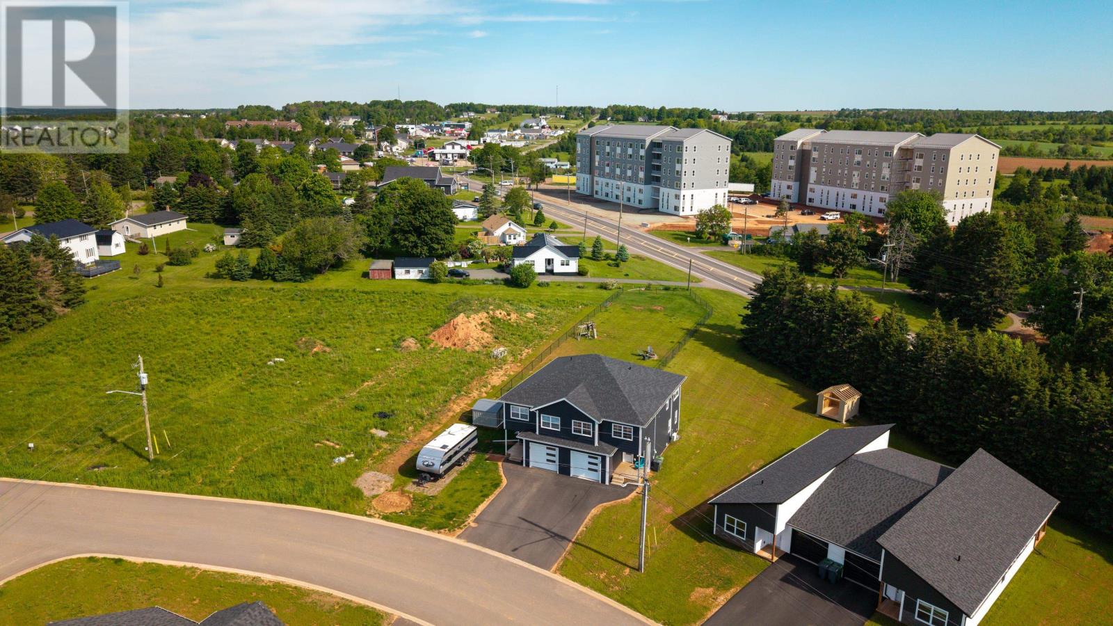 29 Stanmol Drive, Charlottetown, Prince Edward Island  C1E 3W3 - Photo 4 - 202614987