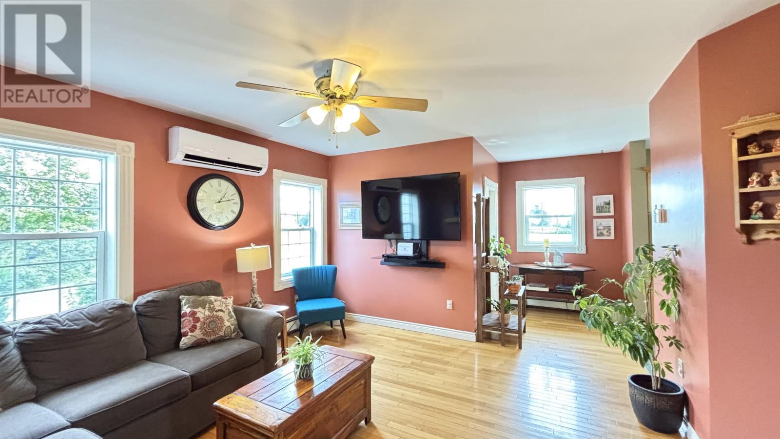 215 Cable Head Road, Cable Head East, Prince Edward Island  C0A 2A0 - Photo 6 - 202615072