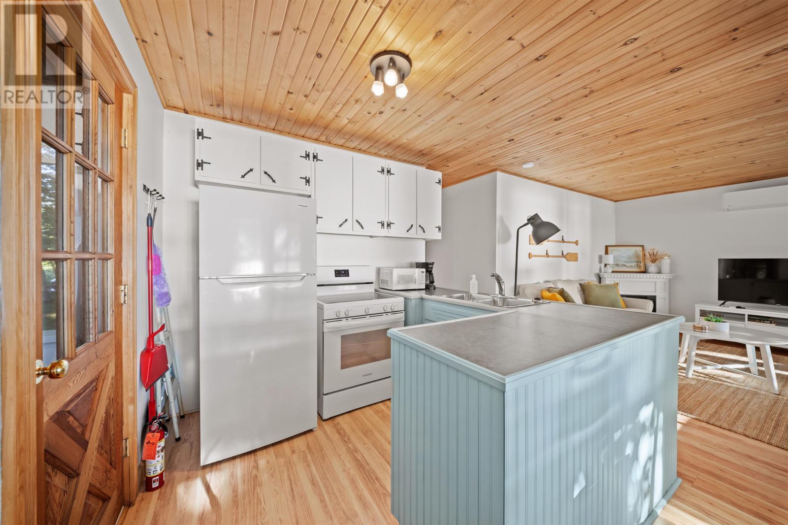 71 Pitt Island Road, Fortune Cove, Prince Edward Island  C0B 1V0 - Photo 3 - 202615111
