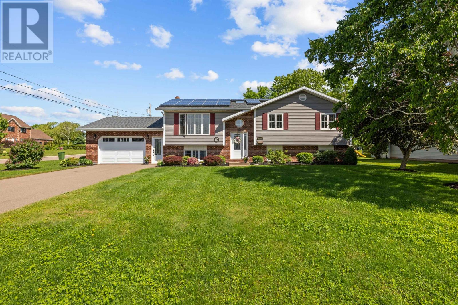 102 Crozier Drive, Summerside, Prince Edward Island  C1N 5S1 - Photo 2 - 202615158