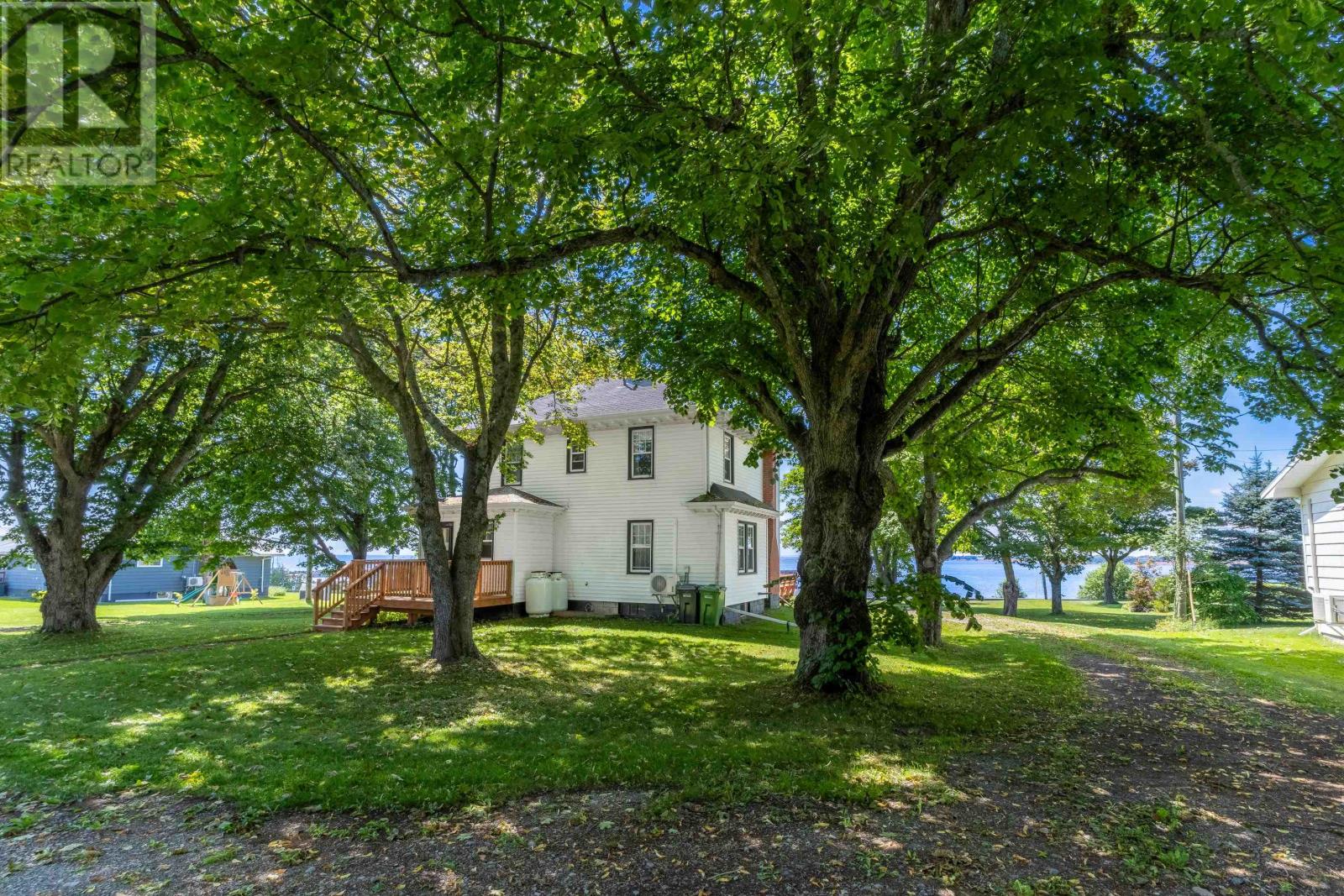 31 Breakwater Street, Souris, Prince Edward Island  C0A 2B0 - Photo 28 - 202615175