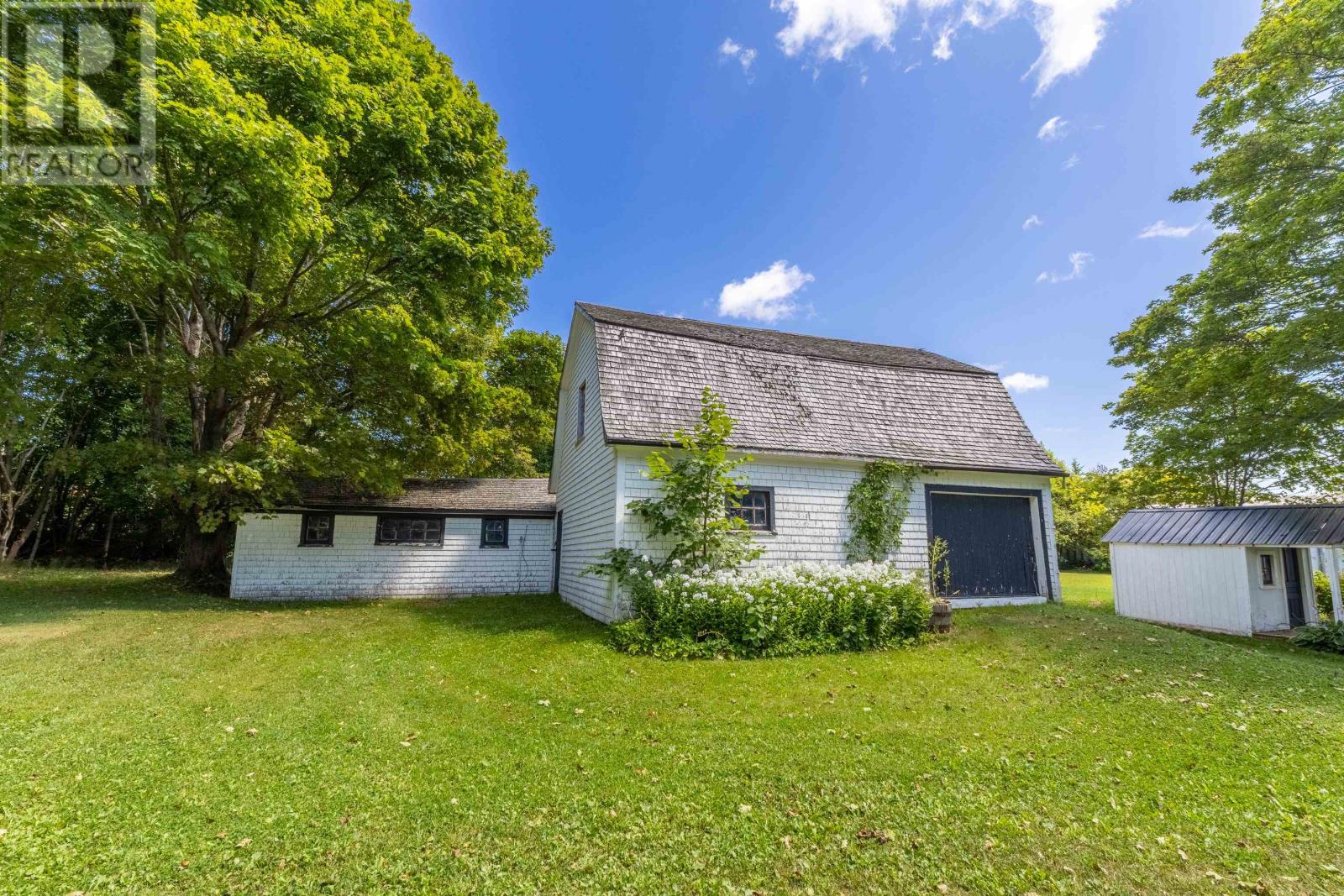 31 Breakwater Street, Souris, Prince Edward Island  C0A 2B0 - Photo 31 - 202615175