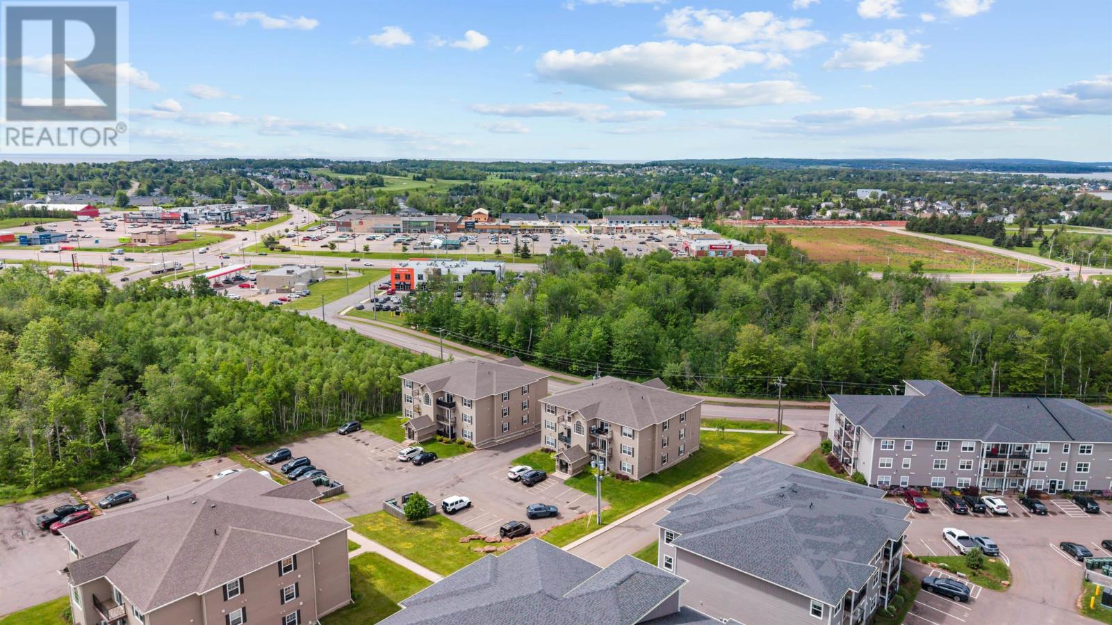 305-204 Shakespeare Drive, Stratford, Prince Edward Island  C1B 4B7 - Photo 36 - 202615200
