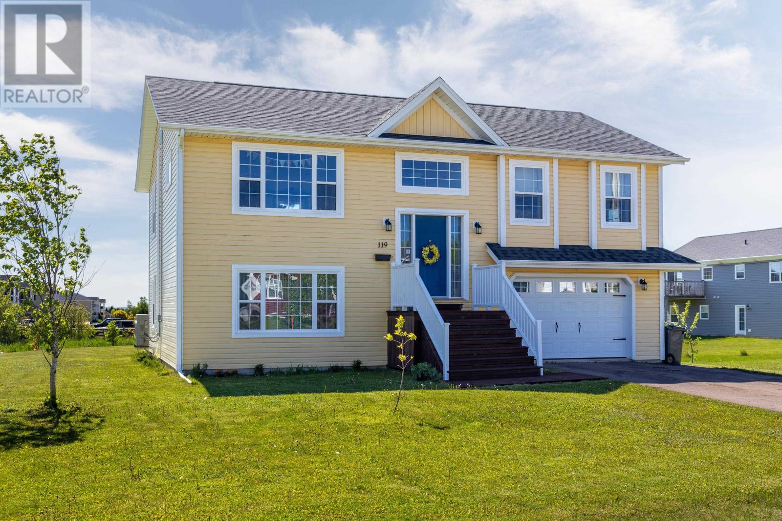 119 Squire Lane, Stratford, Prince Edward Island  C1B 3W3 - Photo 1 - 202615201