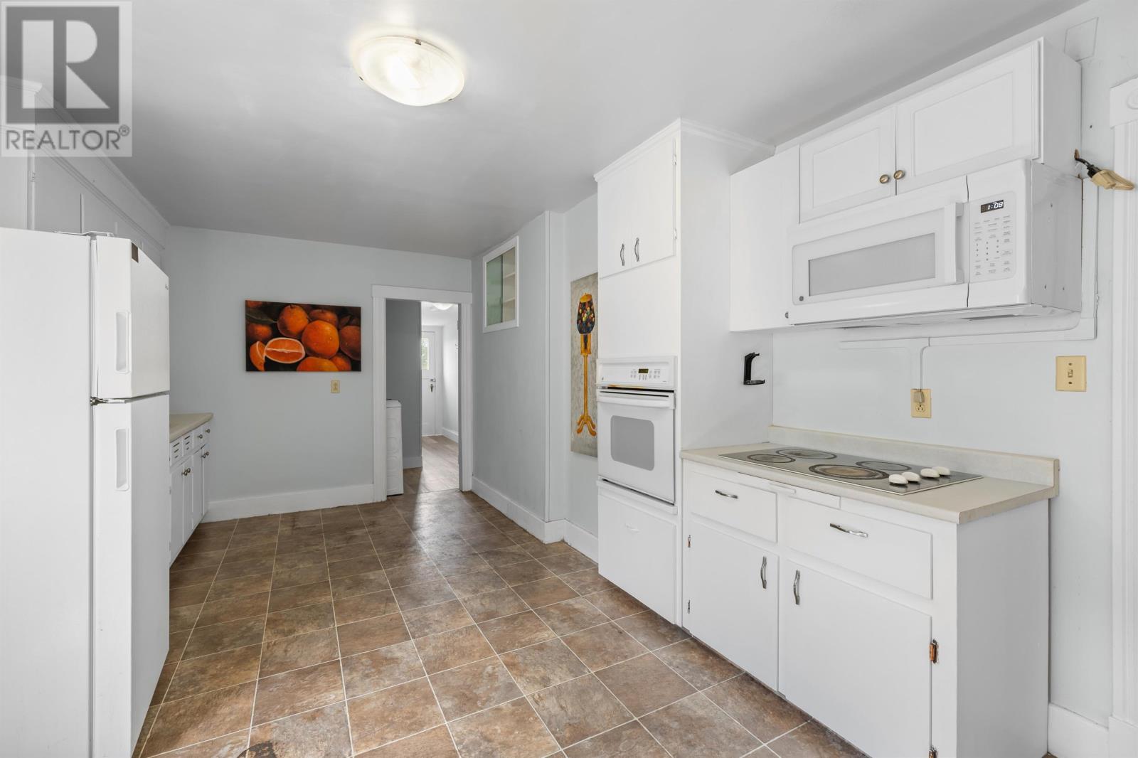 51 Upper Prince Street, Charlottetown, Prince Edward Island  C1A 4S6 - Photo 16 - 202615209