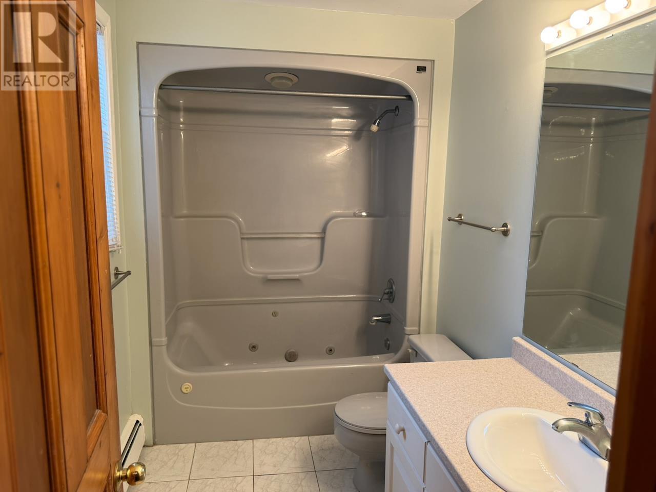 51 Upper Prince Street, Charlottetown, Prince Edward Island  C1A 4S6 - Photo 3 - 202615209