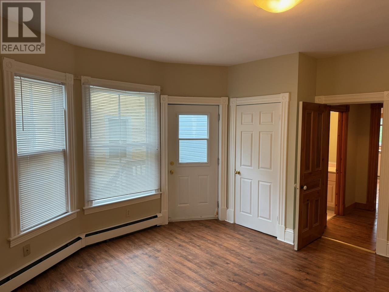 51 Upper Prince Street, Charlottetown, Prince Edward Island  C1A 4S6 - Photo 4 - 202615209