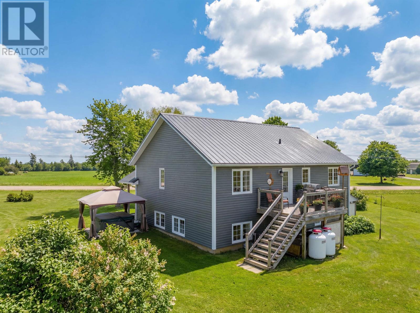 1720 Route 11, Linkletter Road, Summerside, Prince Edward Island  C1N 0V7 - Photo 2 - 202615212