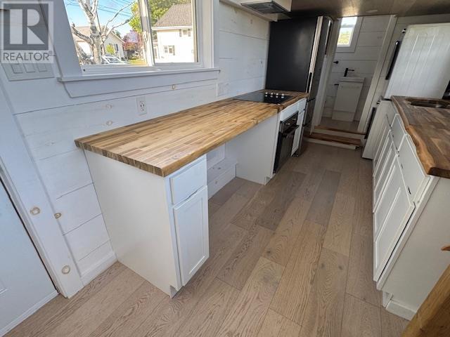 602 Water Street, Tiny Home, Summerside, Prince Edward Island  C1N 4H7 - Photo 7 - 202615241