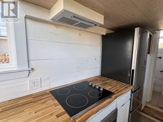 602 Water Street, Tiny Home, Summerside, Prince Edward Island  C1N 4H7 - Photo 9 - 202615241