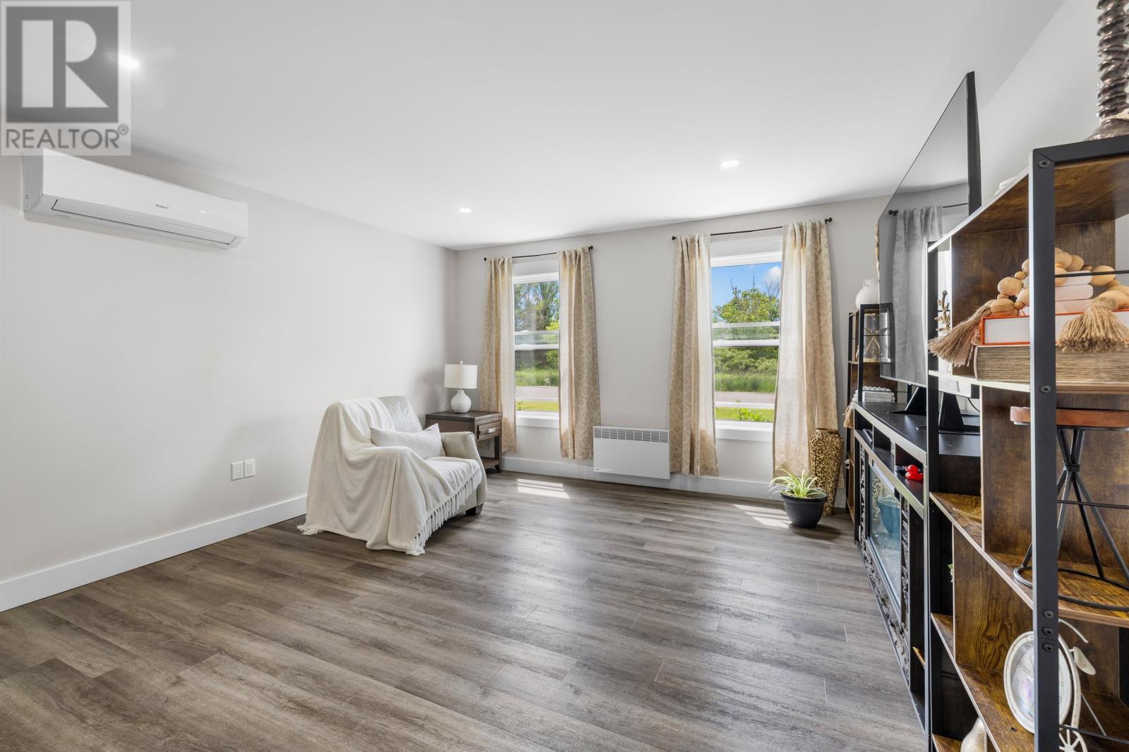 98 Kelly Heights, Stratford, Prince Edward Island  C1B 4M1 - Photo 37 - 202615427
