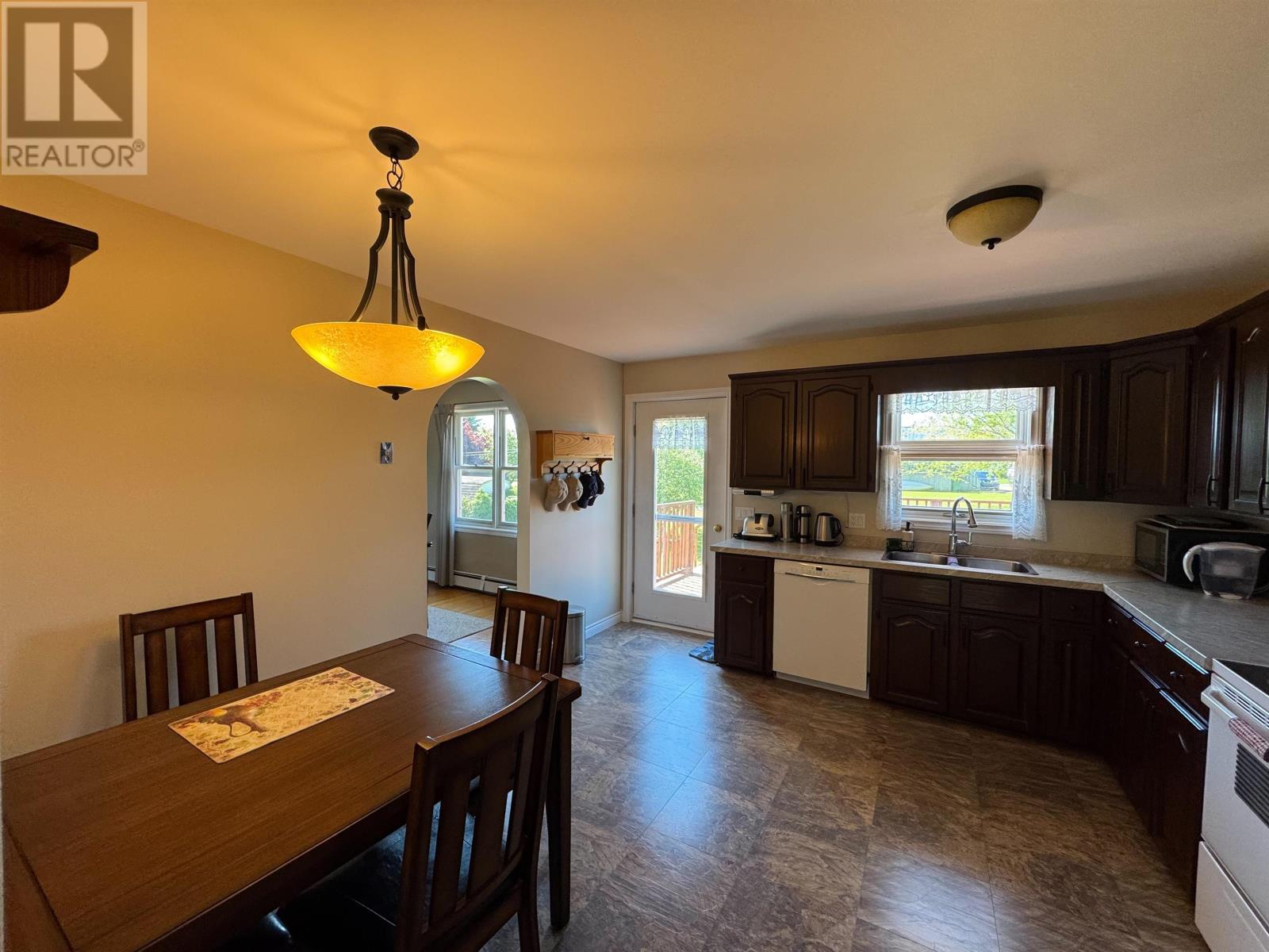 22 Maclauchlan Drive, Stratford, Prince Edward Island  C1B 1M2 - Photo 9 - 202615472